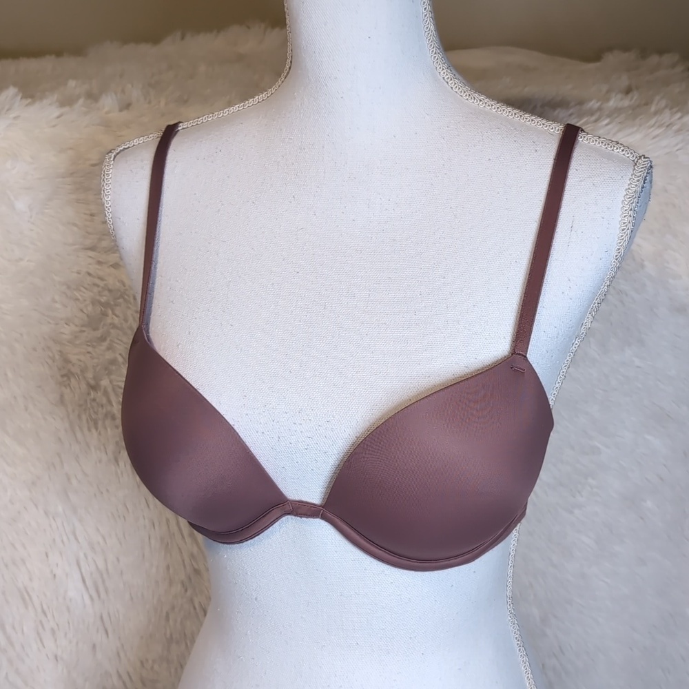 PINK VICTORIA'S SECRET Push-up EVERYDAY Satin BRA SIZE 34B